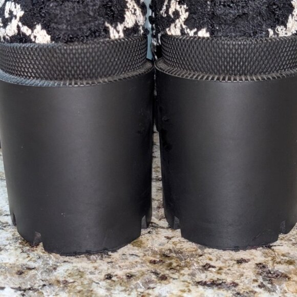 Gucci GG Tweed Snake Sole Boots Black Ivory 37 w/ Box & Dust Bags - Near Mint - Picture 8 of 13